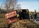 LKW verliert Container Koeln Niehler Ei P002